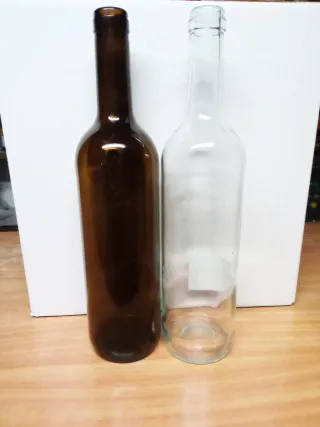Bottiglie di vino usate 75 CL