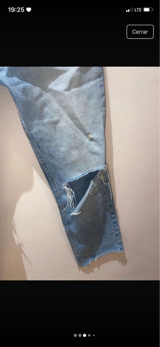 Jeans Zara rectos rotos