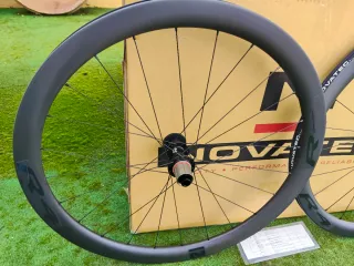 RUEDAS NOVATEC R4 DISC CL-PRO. CARRETERA Y GRAVEL