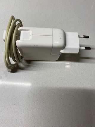 Cargador Apple MacBook