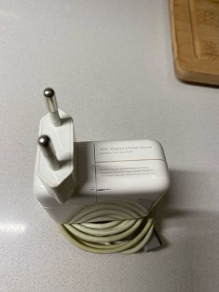 Cargador Apple MacBook