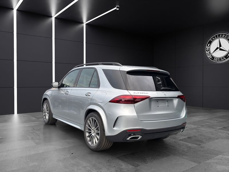 Mercedes-Benz GLE 2025, foto 4