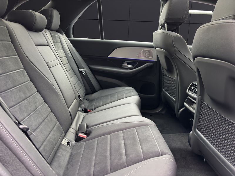 Mercedes-Benz GLE 2025, foto 17