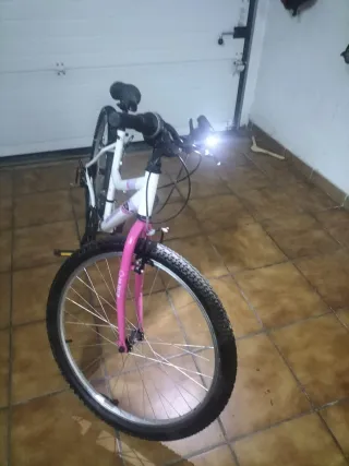 Bicicleta montaña 26 casi nueva