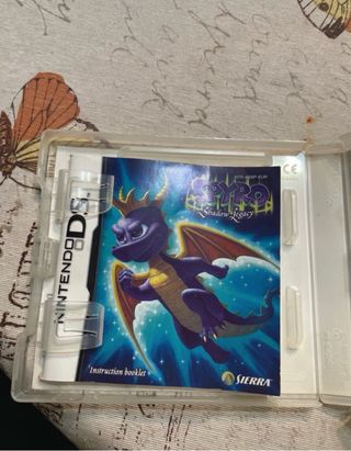 Spyro Shadow Legacy DS - Caja y Manual