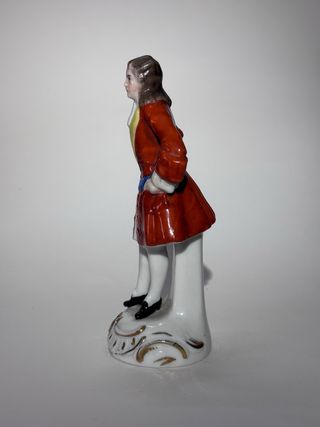Statuina Sitzendorf Uomo con Cappello