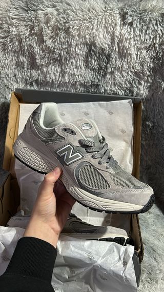 New Balance 2002 Unisex Zapatillas Gris Oscuro