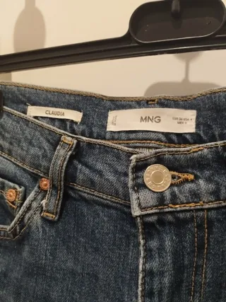 Pantalón vaquero Mango