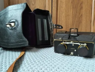 Cámara Estereoscópica modelo verascope Richard