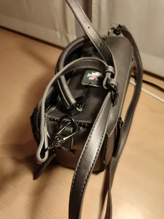 Bolso Parfois plateado sin estrenar