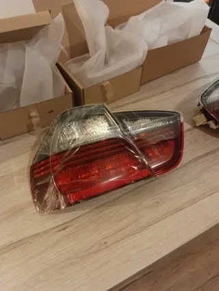 Pilotos Traseros BMW E90 Black Line Originales