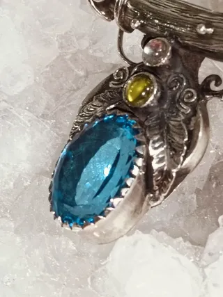 Colgante Topacio Azul Increíble