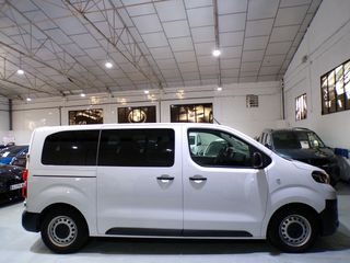 Toyota Proace 2.0Diesel 145cv 9 plazas 2023