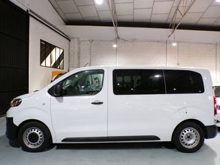 Toyota Proace 2.0Diesel 145cv 9 plazas 2023
