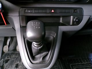 Toyota Proace 2.0Diesel 145cv 9 plazas 2023