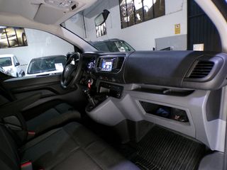 Toyota Proace 2.0Diesel 145cv 9 plazas 2023