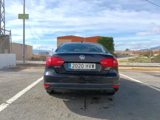 Volkswagen Jetta 2014