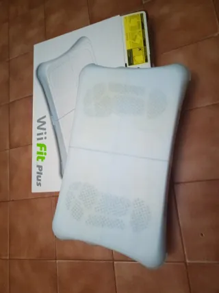 Nintendo Wii Fit Plus Bianca