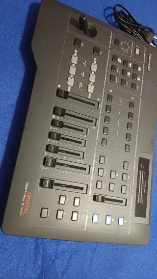 Mesa Mezcla Video Digital AV Mixer VJ-AV5/C