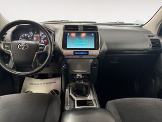 Toyota Land Cruiser 2.8 D-4D GX