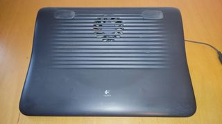 2 Soportes Refrigeración Portátil Logitech y Trust