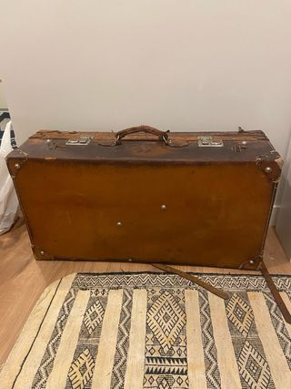 Maleta baúl vintage madera y cuero