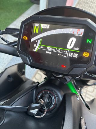 Kawasaki Z900 Impoluta limitada 14000kms 2022