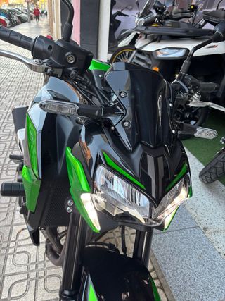 Kawasaki Z900 Impoluta limitada 14000kms 2022