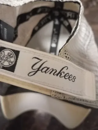 Gorra Yankees Blanca Malla