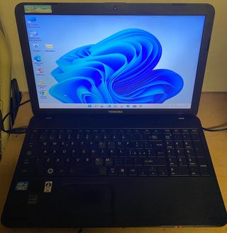Toshiba Satellite i5 W11p Notebook leggi bene