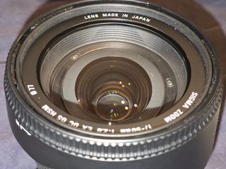 Sigma 17-50mm f2.8 EX DC HSM Canon EF-S