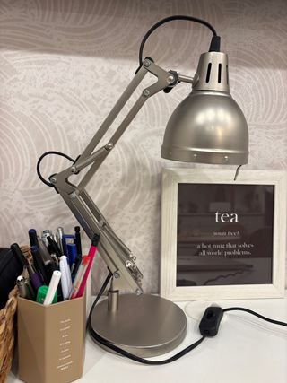 Juego de 2 lámparas de escritorio metalizadas