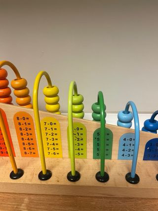 Juguete educativo de madera