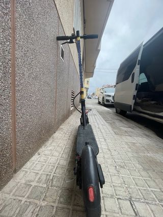 Patinete Eléctrico KTM Red Bull