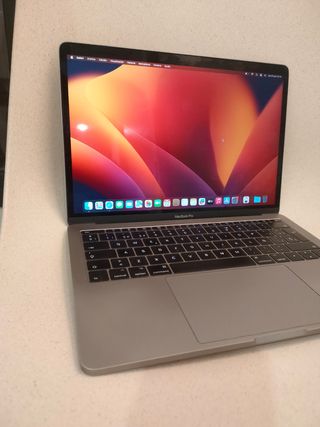 MACBOOK PRO 2017 BATERIA NUEVA