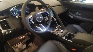 Jaguar E-PACE 2.0D 163 CV AWD Auto MHEV R-Dynamic