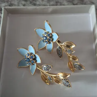 Orecchini Oscar de la Renta Fiori Blu Oro