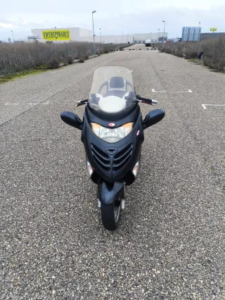 Kymco Grand Dink 2005 Maxiscooter