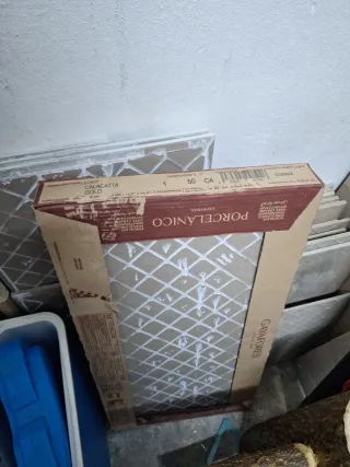 Porcelánico GAYAFORES Calacatta gold