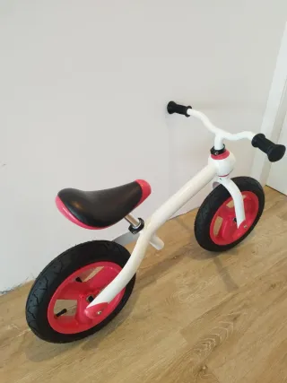 Bicicleta de equilibrio KUNDO. 12"