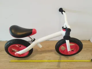 Bicicleta de equilibrio KUNDO. 12"