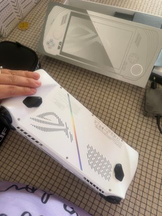 Asus ROG Ally CONSOLA ORDENADOR PORTATIL.