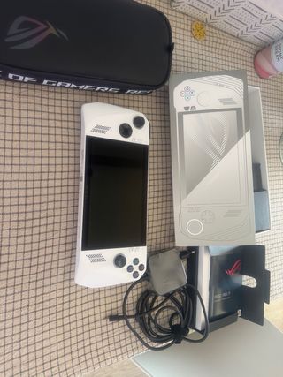 Asus ROG Ally CONSOLA ORDENADOR PORTATIL.