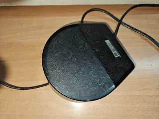 Máquina de coser Singer beige y dorada