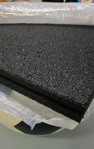 2 Losetas de caucho negras de 50x50x2cm