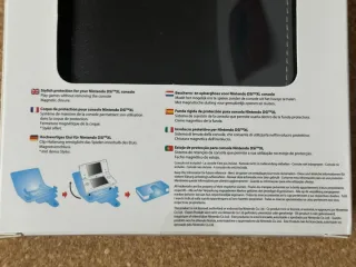 Custodia Nintendo DSi XL Bigben Flip and Play