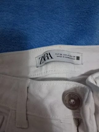 Pantalones pitillo blancos talla 36