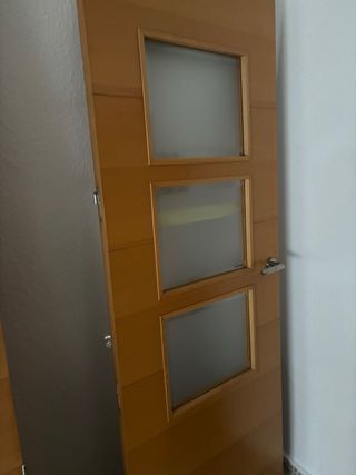 Puertas de madera color haya