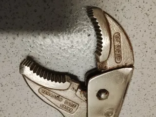 Mordaza Grip Autoblocante USAG herramienta