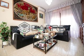 Piso en venta en Los Cármenes en Madrid